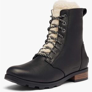 Sorel 7.5 black Leather boots